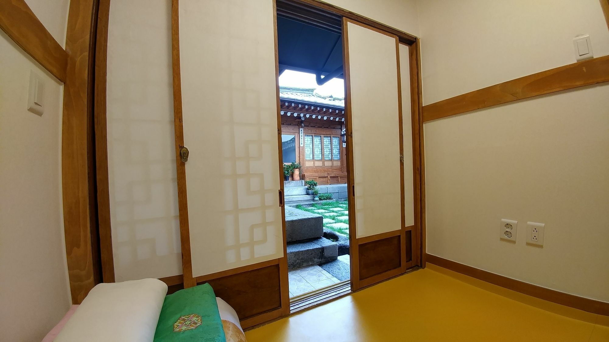 So Hyeon Dang Hanok Hotel Seoul